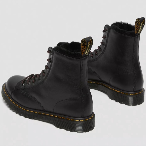 NEW Dr.Martens Shearling Lined Leather Ankle Boots Made in England NO BOX - Picture 5 of 15